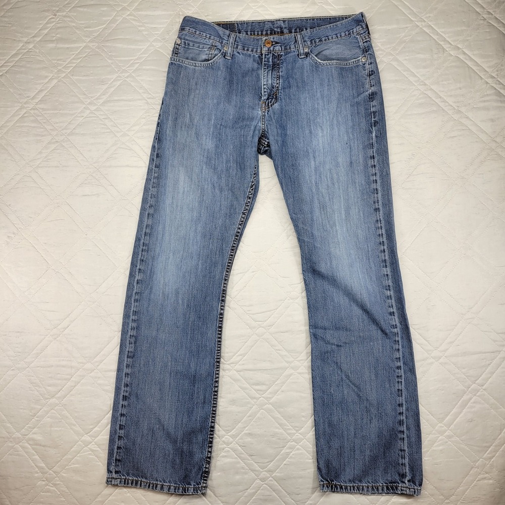 Levis distressed classic blue‎ jeans size 34X31